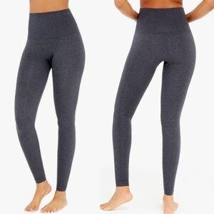 Spanx Look at Me Now Leggings Size Medium Seamless Heathered Charcoal EUC